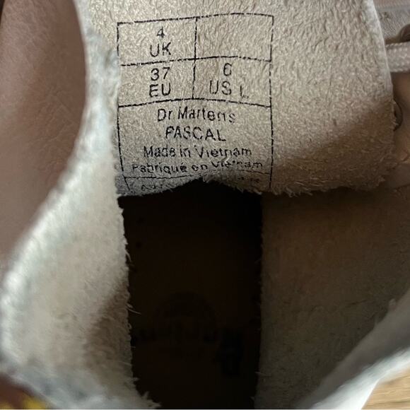 Dr. Martens Women's Pascal Combat Boot Soft Leather 8 Eye Chalk White Size 6 - Picture 8 of 9